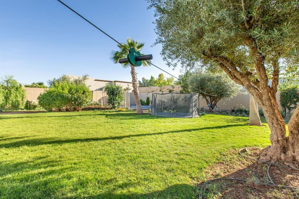 Safiya, Luxe Et Detente, Jeux, Cuisiniere Villa