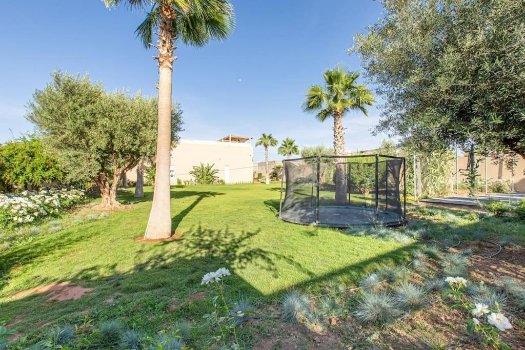 Safiya, Luxe Et Detente, Jeux, Cuisiniere Villa Marrakesh